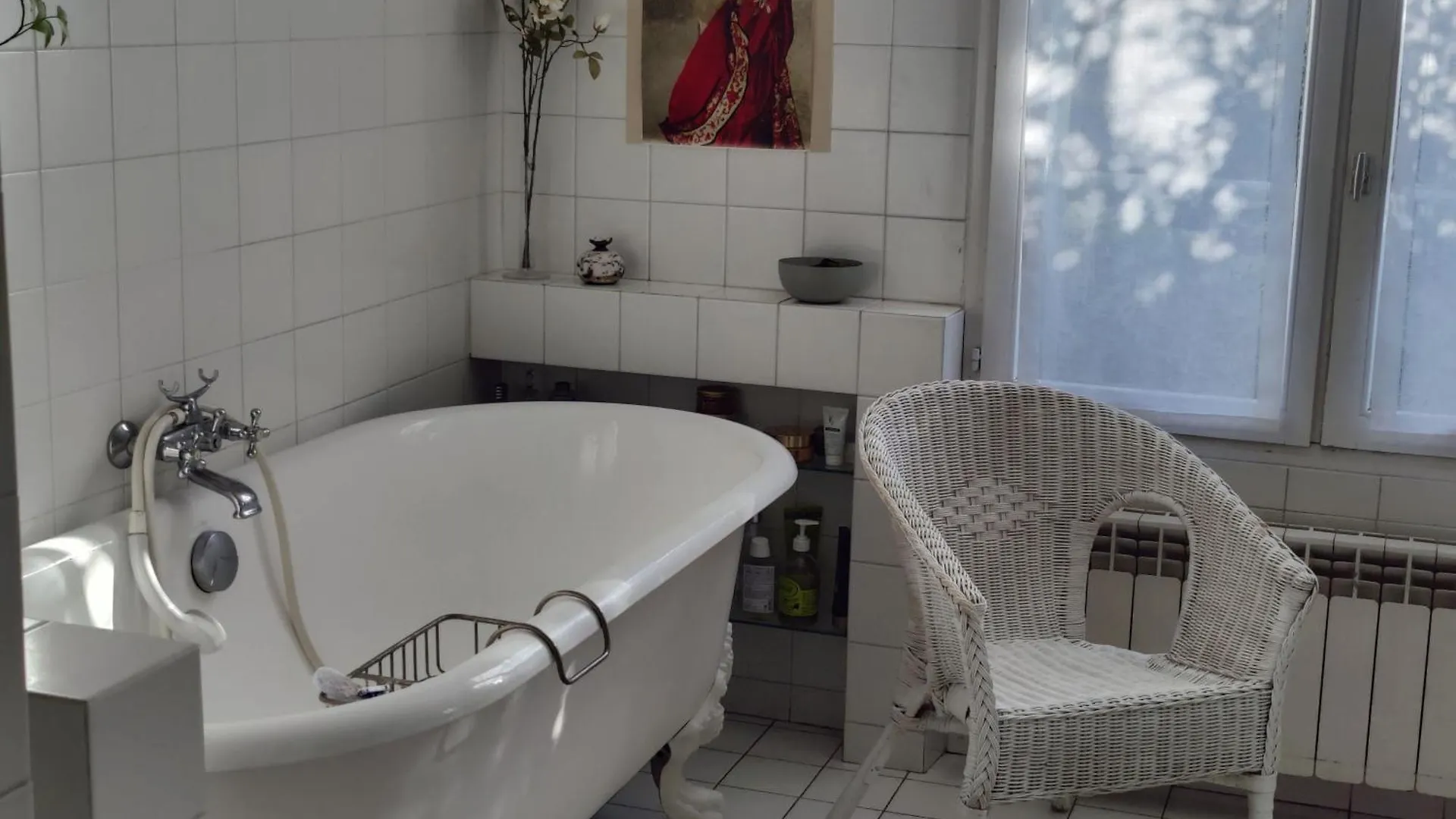 Maison De Campagne A Parigi 0*,  Francia